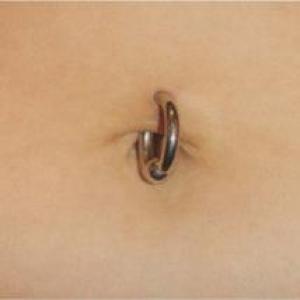 navle piercing stor ring big navel shiled skjold body art