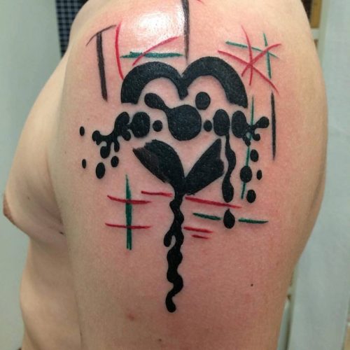Scratch tattoo blackwork tatovering heart hjerte