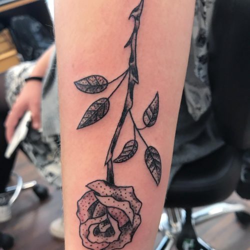 Rose linework dotwork tattoo tatovering